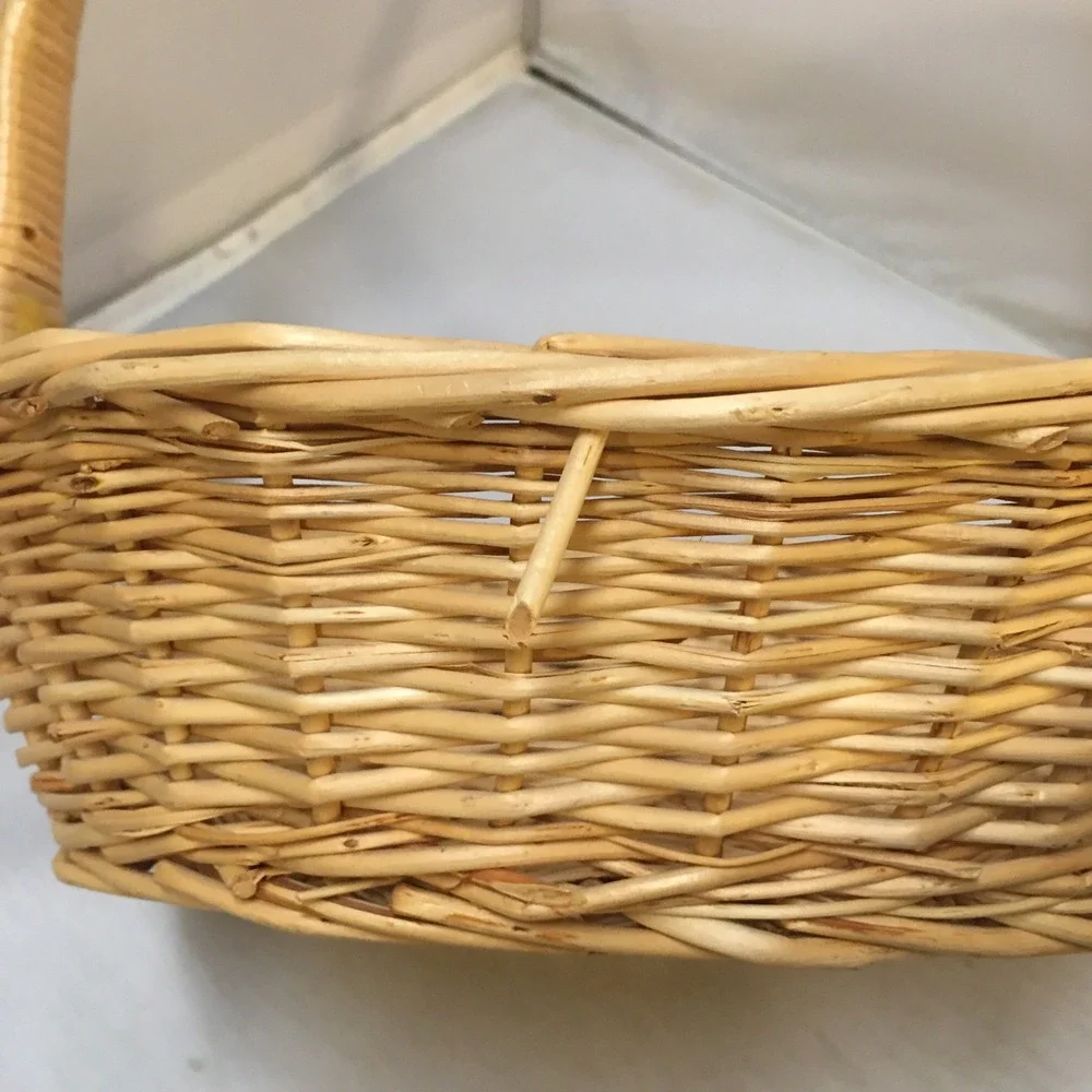 Wicker Gathering Basket Tan Woven Oval Gift Hamper Handle Easter Cottagecore